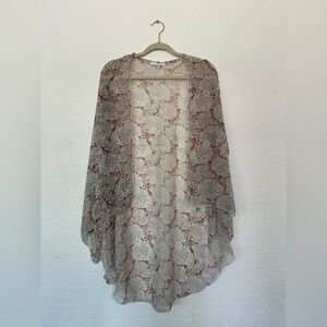 Minimi blush and grey Floral Kimono Cardigan